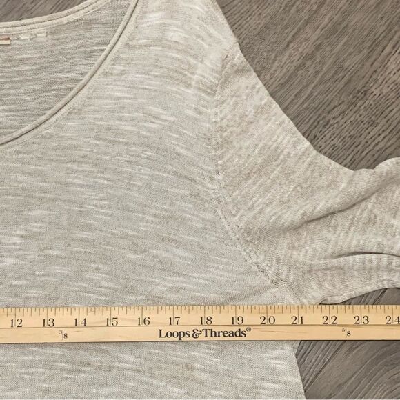 Linen Blend Tunic Top Women’s XL Tan V-Neck Long Sleeve Shark Bite 47% Linen. - Picture 8 of 11